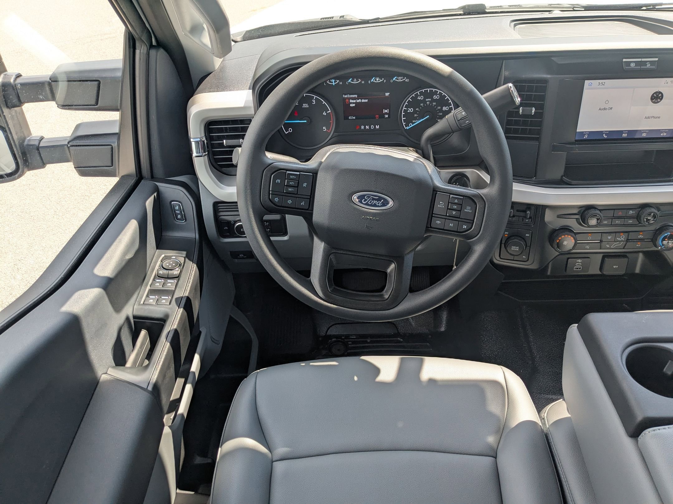 2025 Ford F-350 XL photo 26