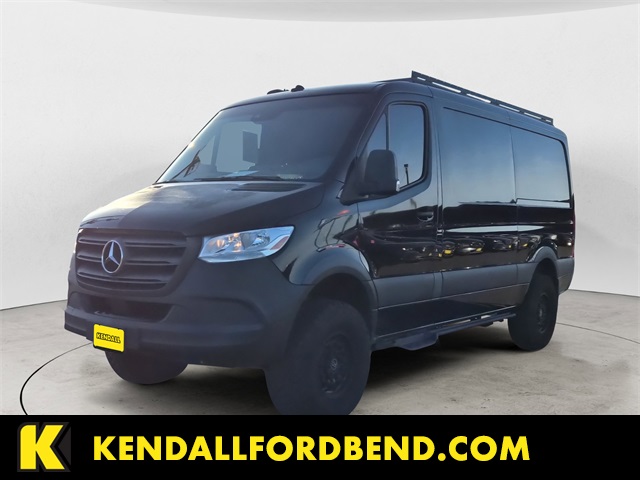 2020 Mercedes-Benz Sprinter Crew Van Base's photo