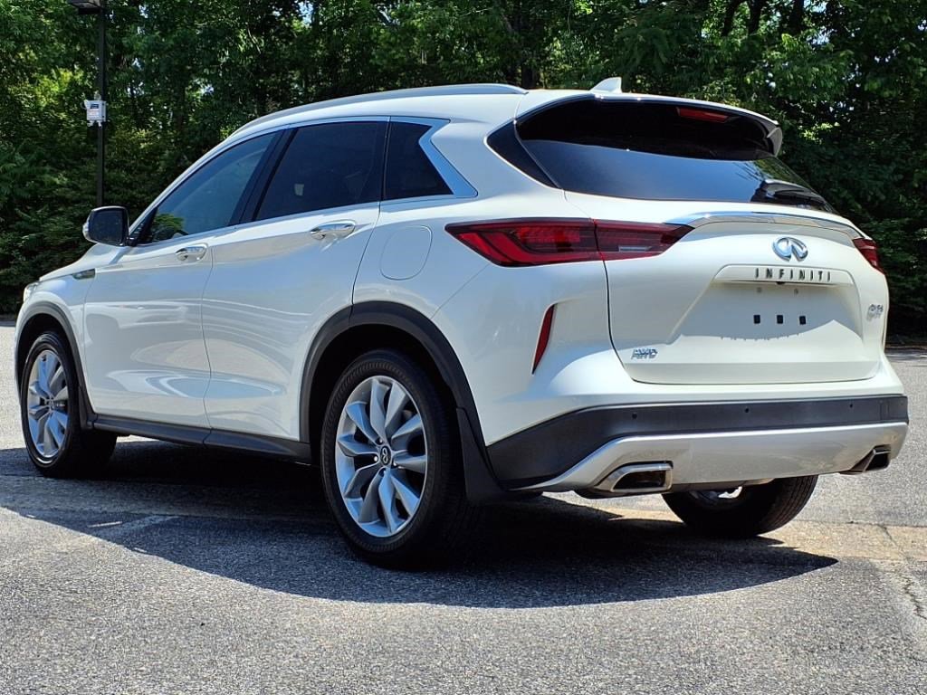 2022 Infiniti QX50 Luxe photo 5