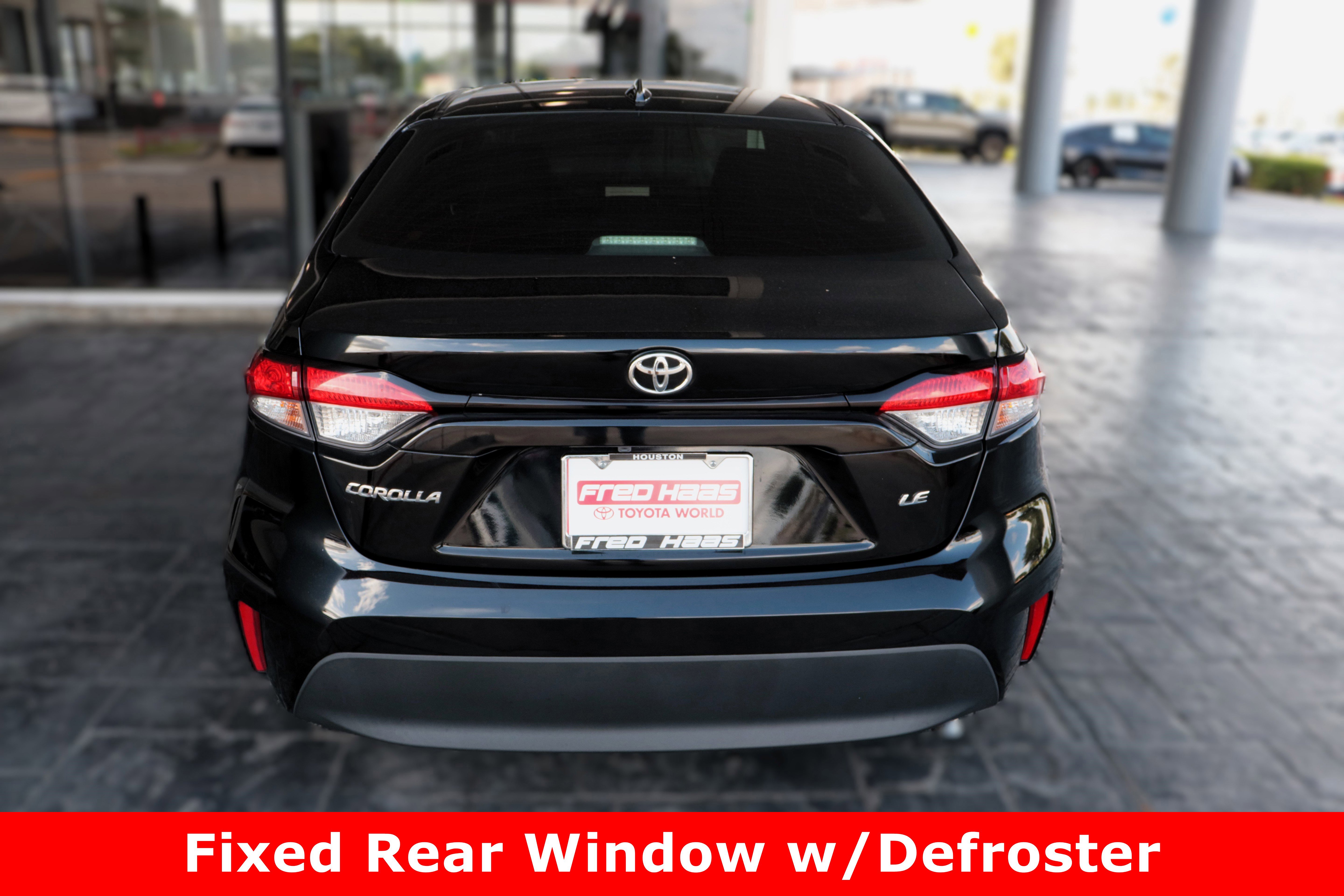 2023 Toyota Corolla LE photo 3