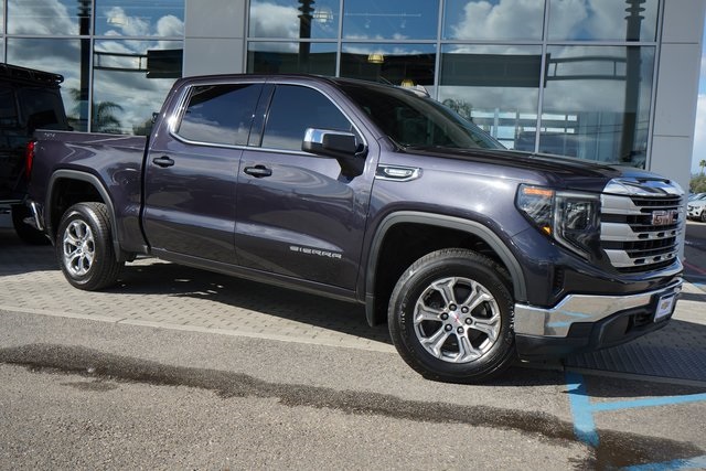 2023 GMC Sierra 1500 SLE