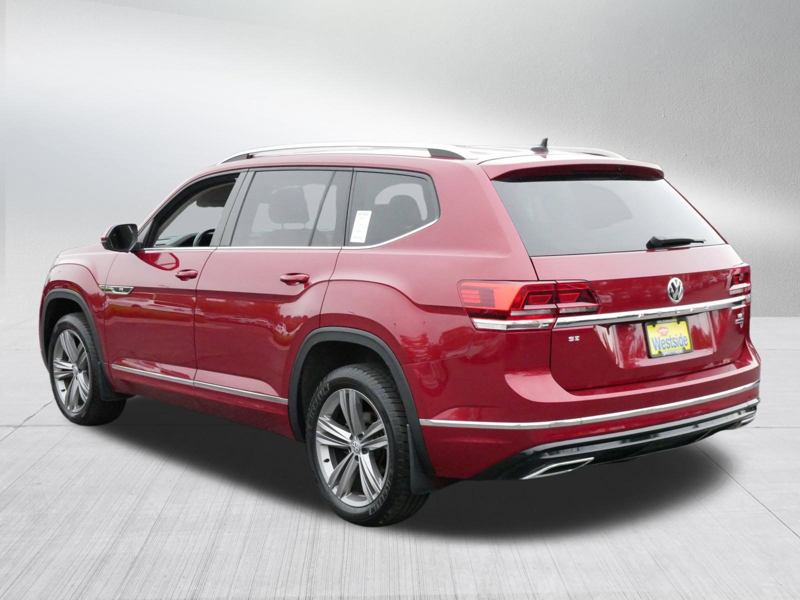 2019 Volkswagen Atlas V6 SE Technology R-Line photo 4