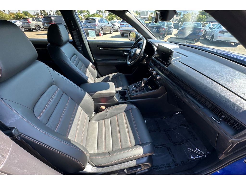 2025 Honda CR-V Hybrid Sport-L photo 16