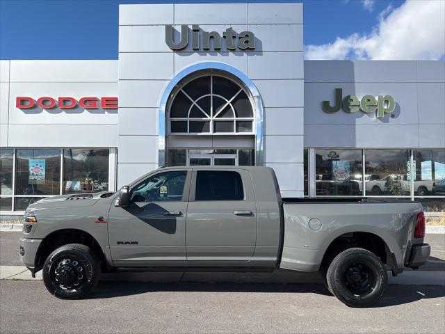 2026 RAM Ram 3500 Pickup Laramie's photo