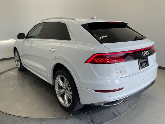 2022 Audi Q8 55 Premium Plus photo 2