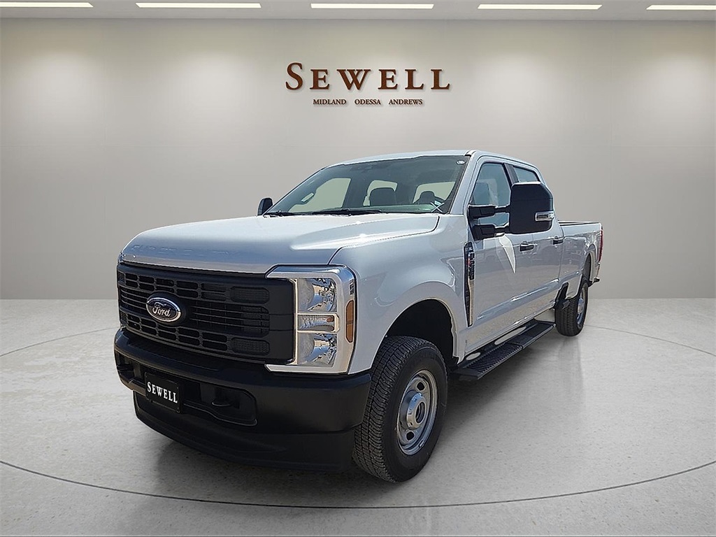 2026 Ford F-250 Super Duty XL's photo