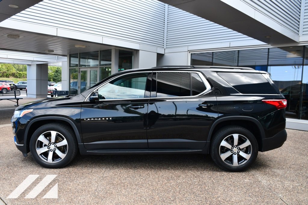 2019 Chevrolet Traverse Leather photo 3