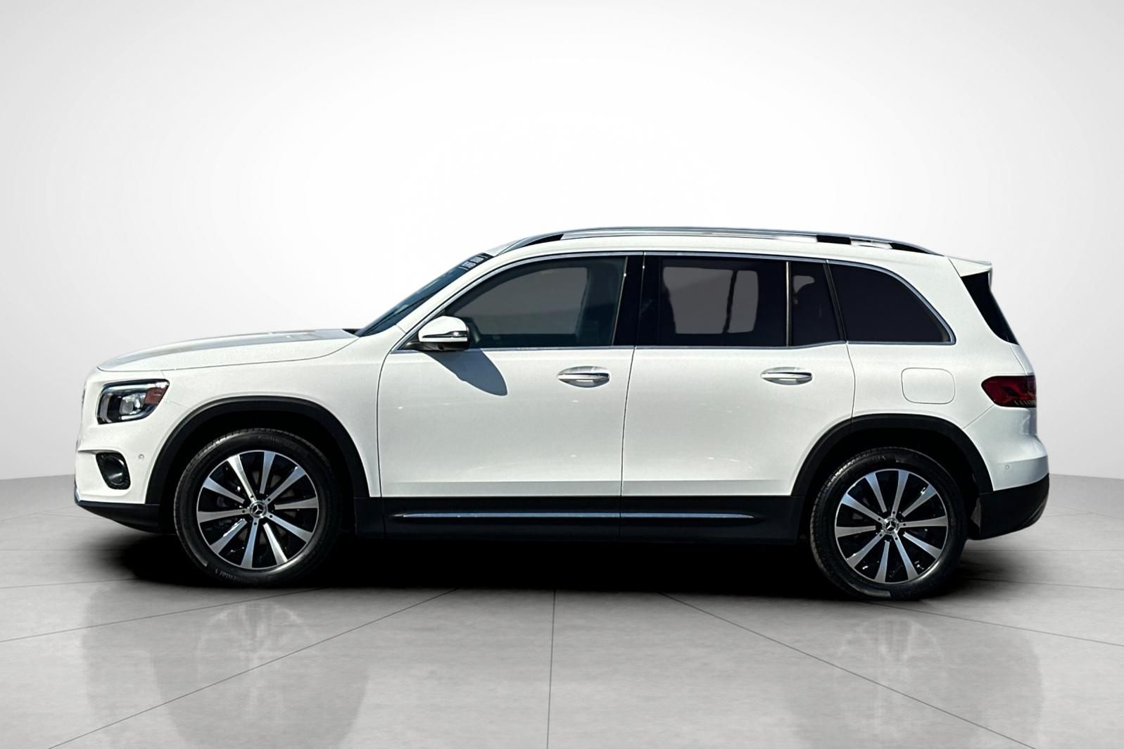 2022 Mercedes Benz GLB 250 photo 27