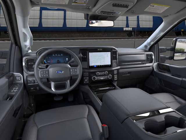 2025 Ford F-350 photo 5
