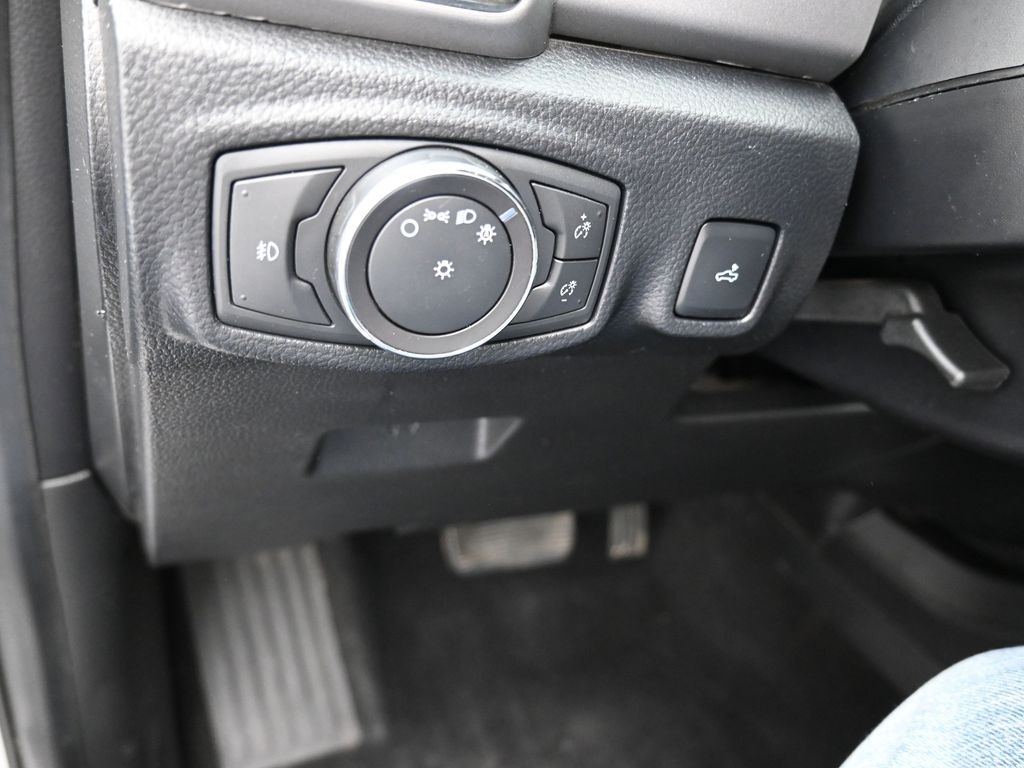 2019 Ford Ranger XLT photo 12