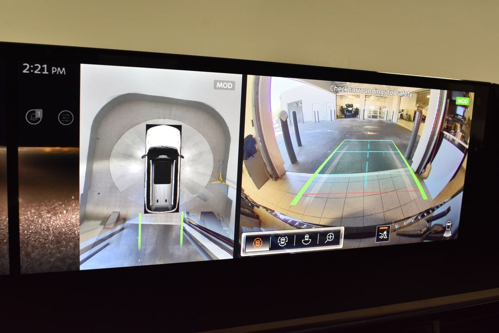2026 Infiniti QX80 Sensory photo 22