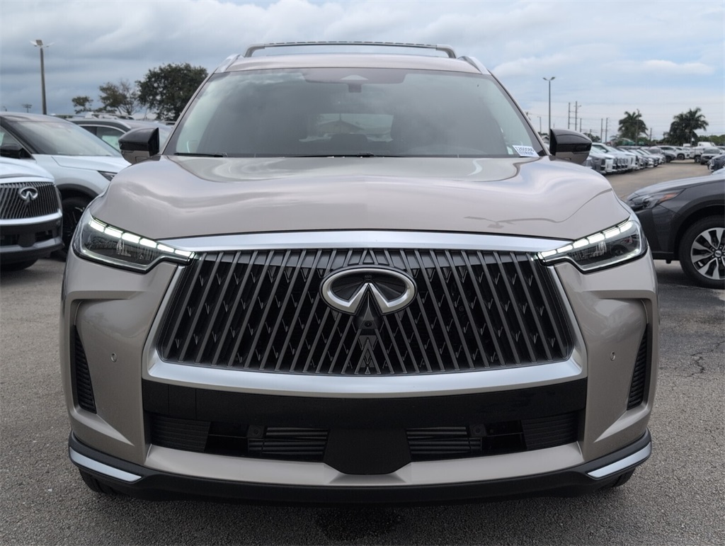 2026 Infiniti QX60 Luxe photo 3