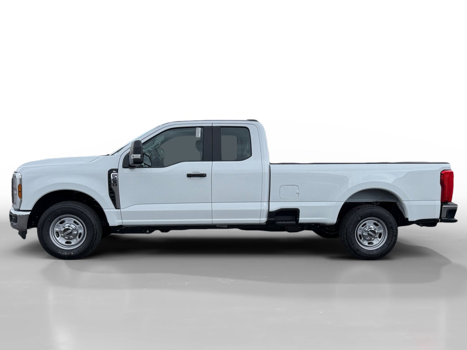 2025 Ford F-250 XL photo 2