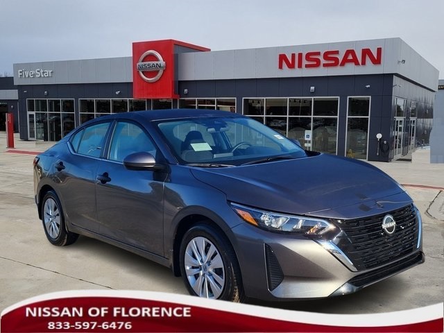 2025 Nissan Sentra S's photo