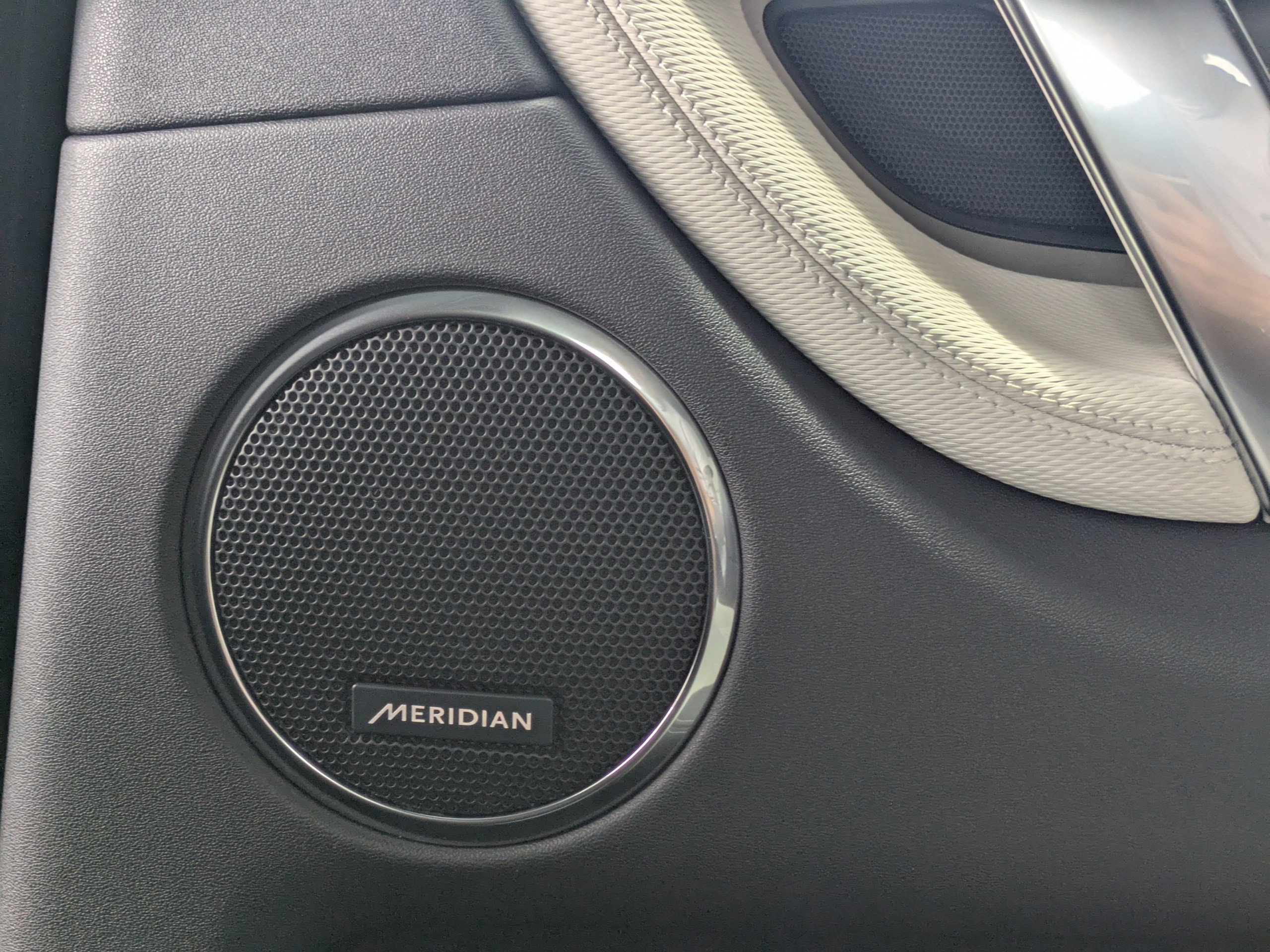 2024 Land Rover Discovery Sport Dynamic SE photo 13