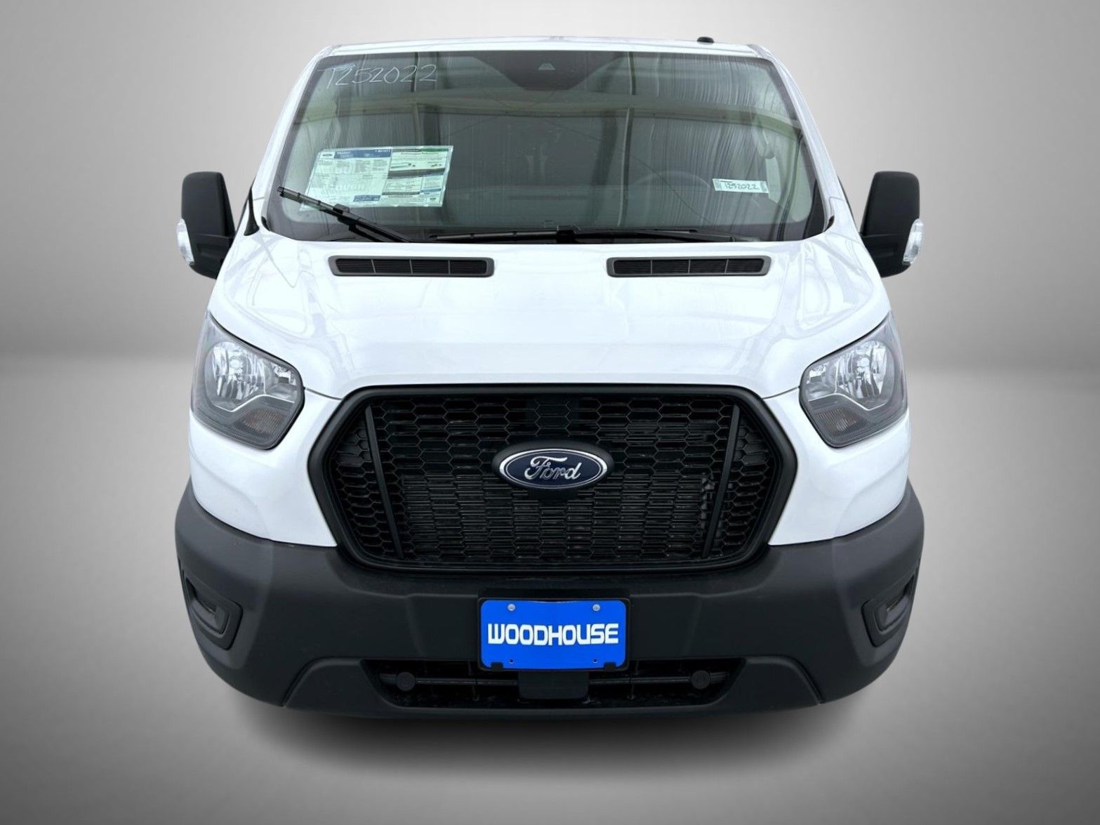 2025 Ford Transit photo 2