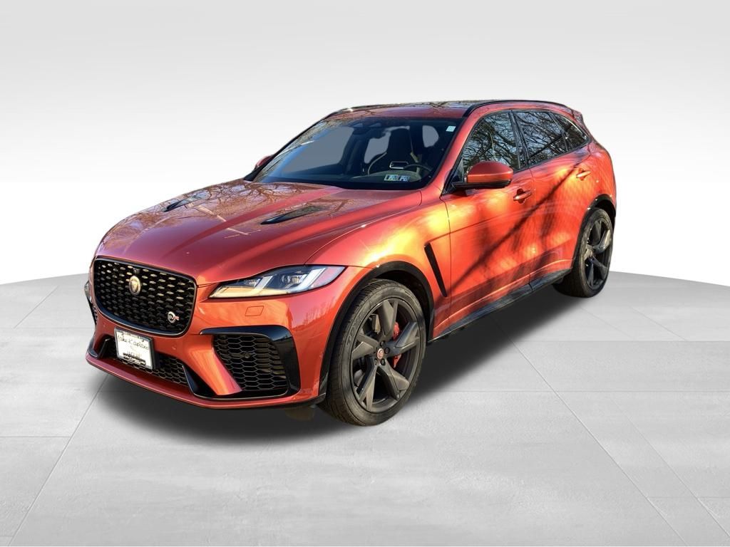 2022 Jaguar F-Pace SVR's photo