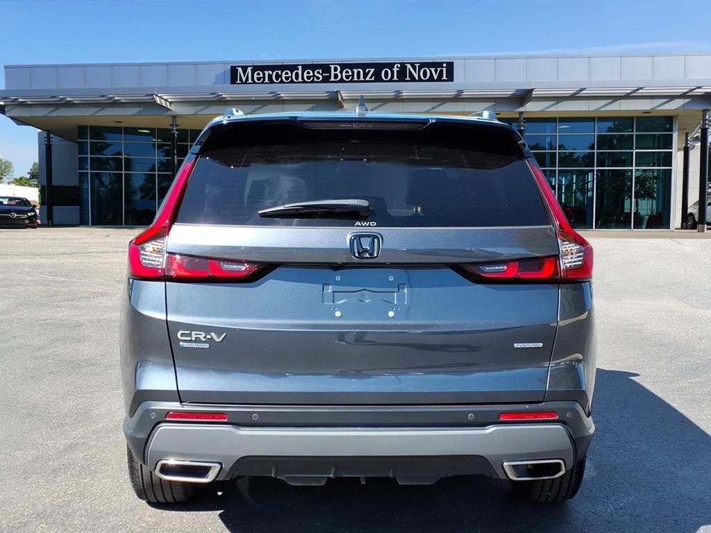 2024 Honda CR-V Hybrid Sport Touring photo 4