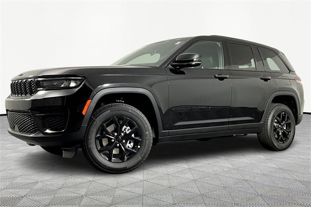 2025 Jeep Grand Cherokee Altitude's photo