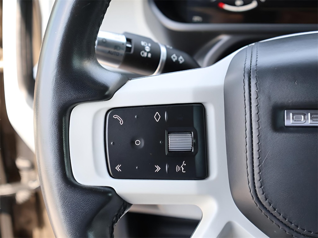 2022 Land Rover Defender 110 XS Edition photo 25