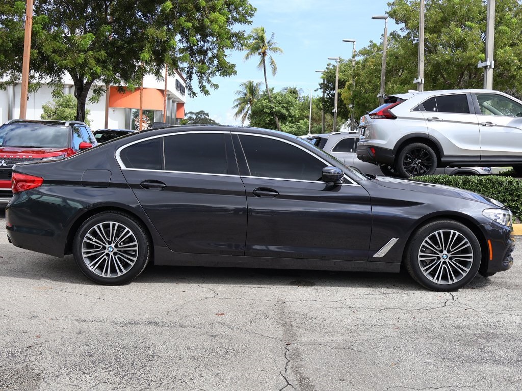 2019 Bmw 530i Sedan photo 18