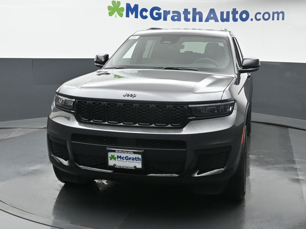 2025 Jeep Grand Cherokee Altitude X photo 2