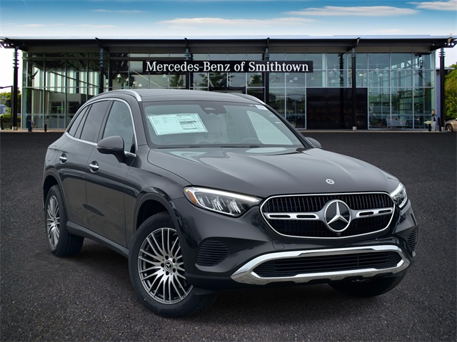 2026 Mercedes-Benz GLC Base's photo