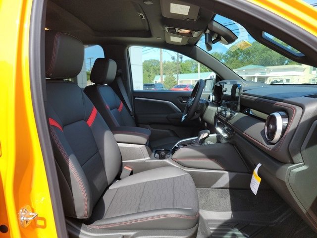 2026 Chevrolet Colorado Z71 photo 18