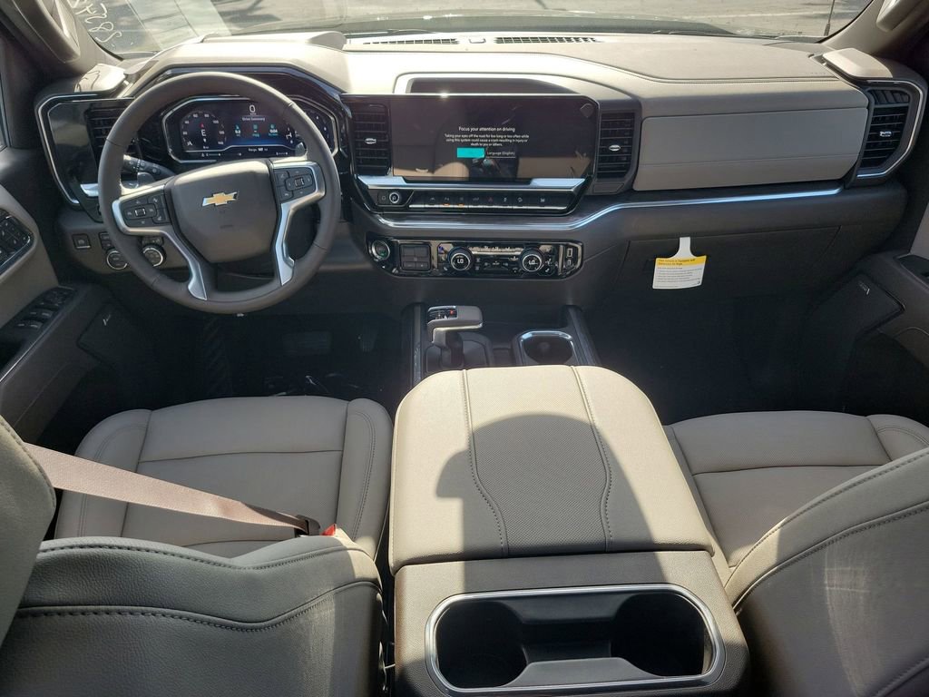 2025 Chevrolet Silverado LTZ photo 21