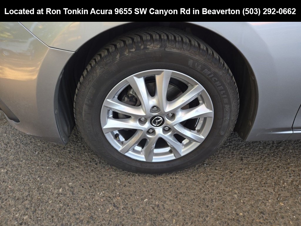 2016 Mazda Mazda3 Touring photo 11