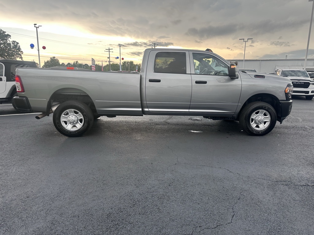 2024 Ram 2500 Tradesman photo 25