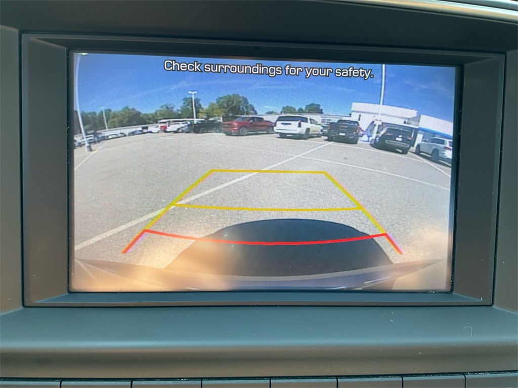 2019 Hyundai Elantra SEL photo 18