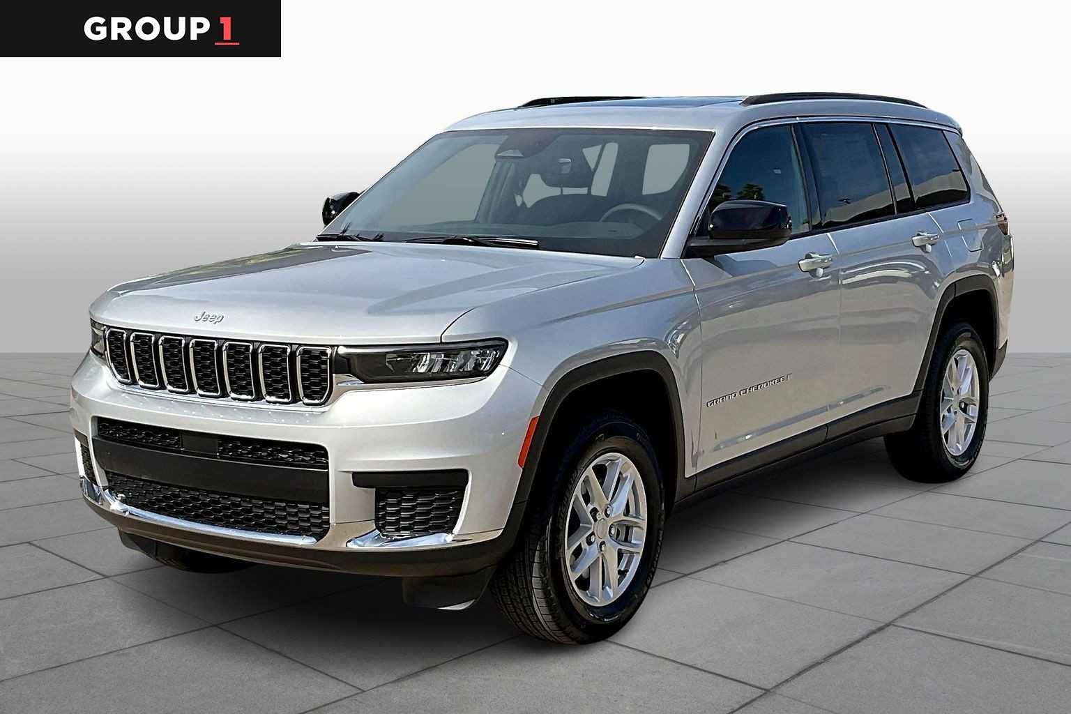 2025 Jeep Grand Cherokee L Laredo's photo