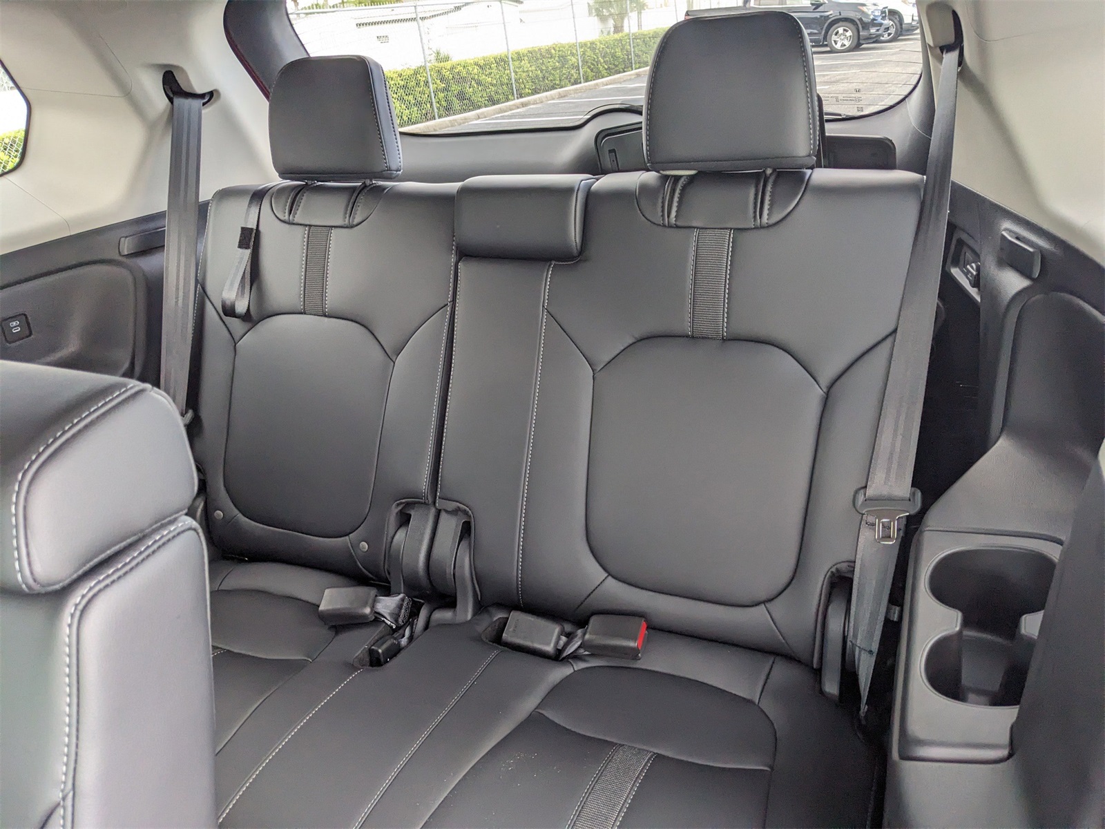 2025 Honda Pilot EX-L photo 16
