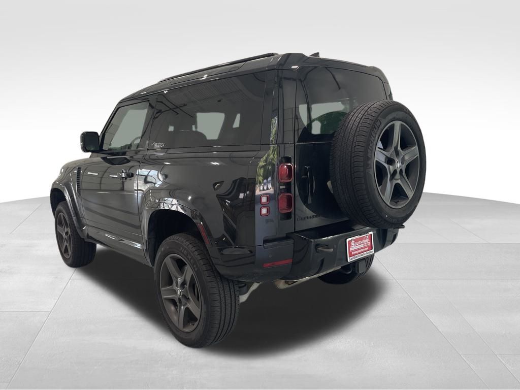 2024 Land Rover Defender 90 X-Dynamic SE photo 5