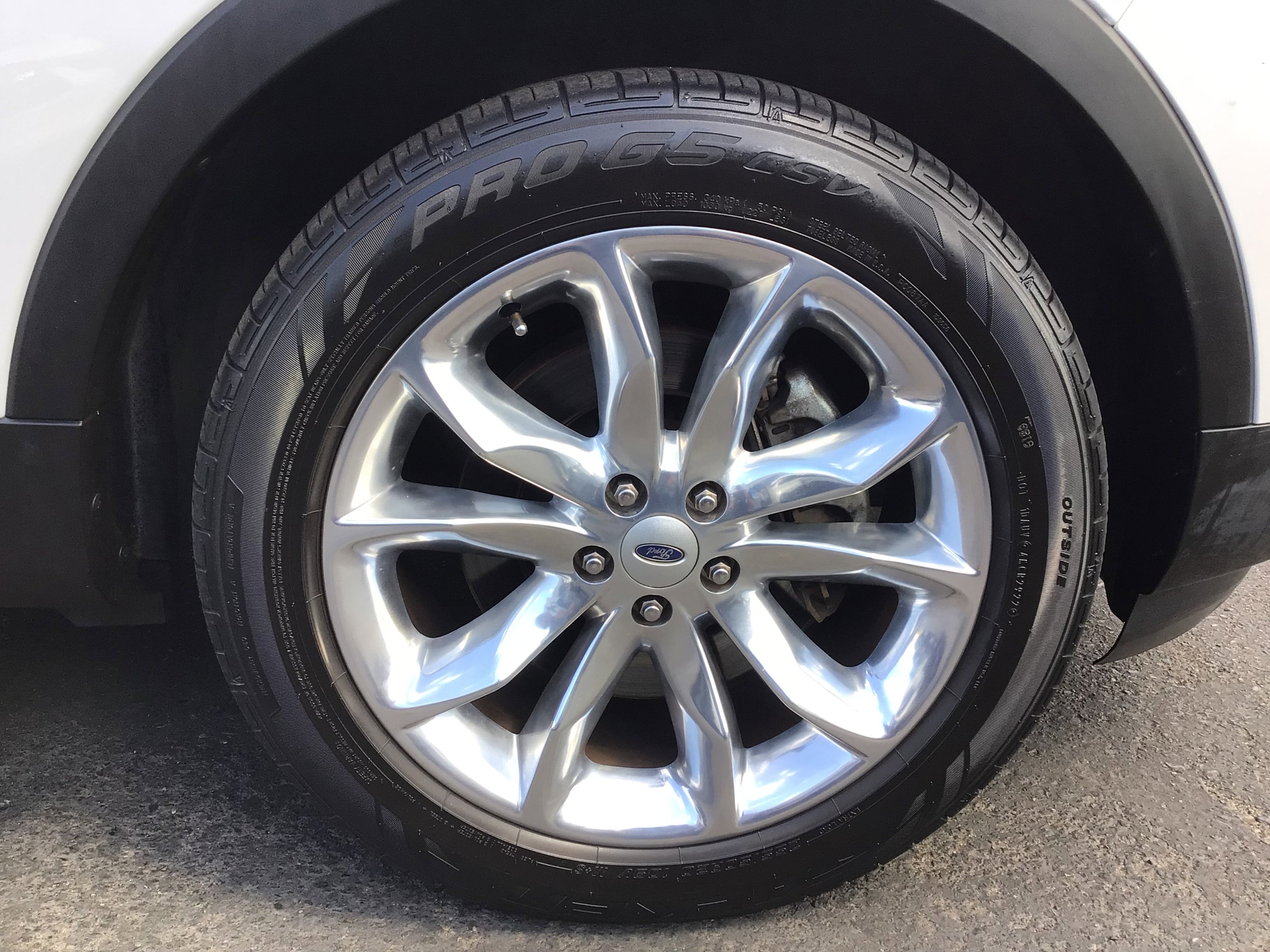 2014 Ford Explorer XLT photo 8