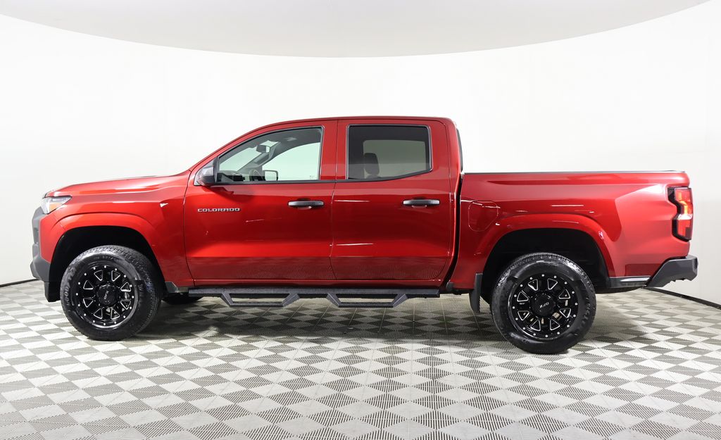 2024 Chevrolet Colorado Work Truck photo 3