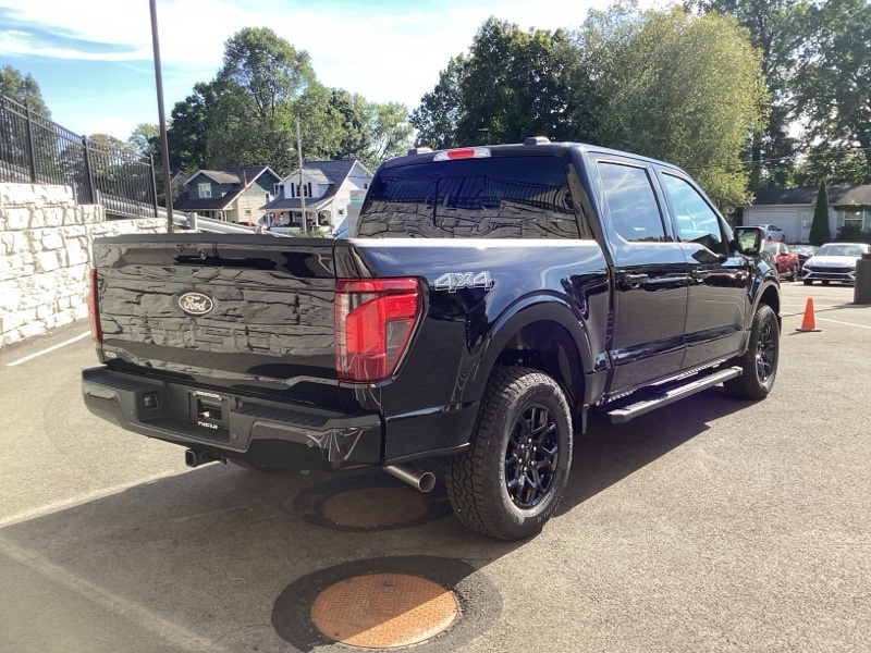 2025 Ford F-150 XLT photo 5