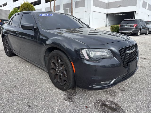 2019 Chrysler 300 S