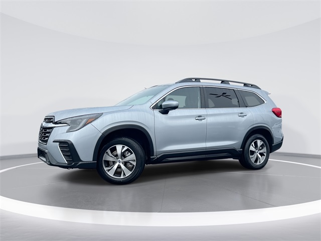 2024 Subaru Ascent Premium's photo