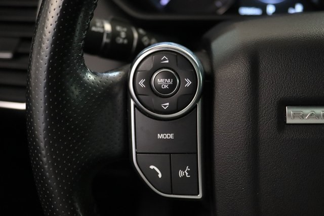 2016 Land Rover Range Rover HSE photo 4