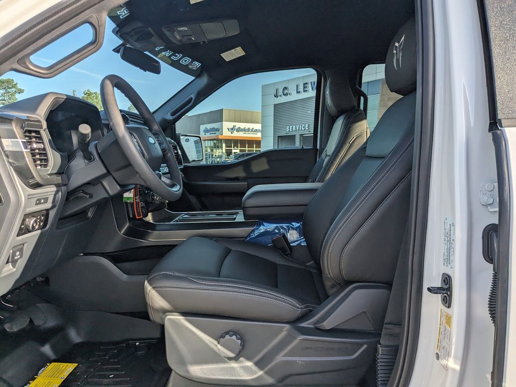 2025 Ford F-150 STX photo 12