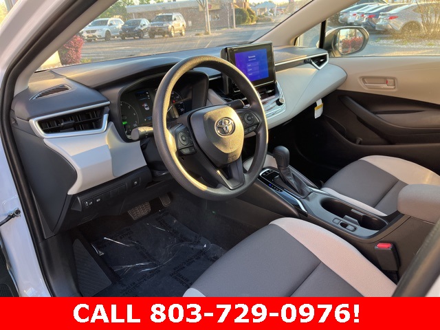 2024 Toyota Corolla Hybrid LE photo 6