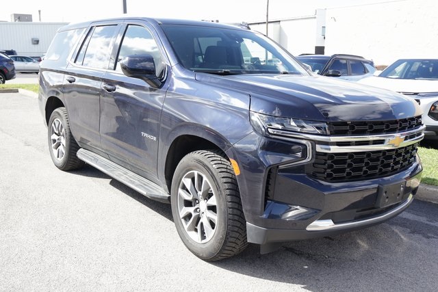 2023 Chevrolet Tahoe LS photo 3