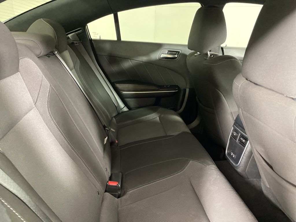 2022 Dodge Charger SXT photo 12