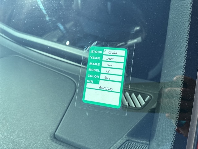 2025 Kia K5 GT-Line photo 15