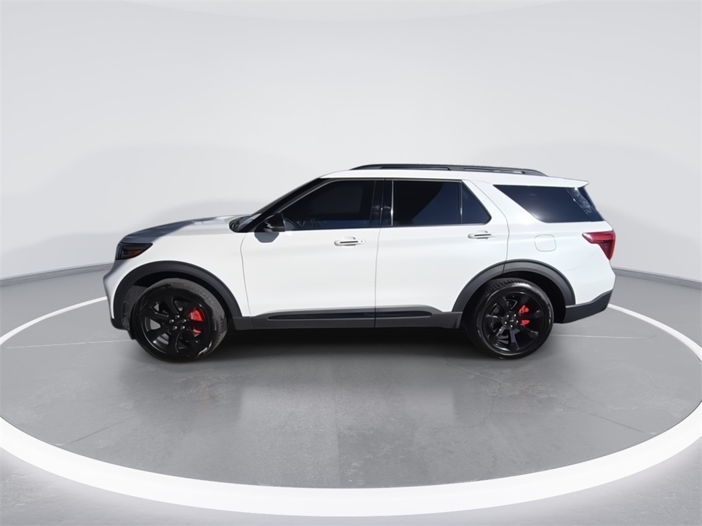 2023 Ford Explorer ST photo 4