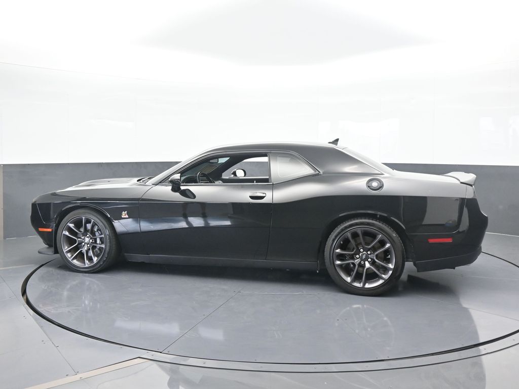 2022 Dodge Challenger R/T Scat Pack photo 3