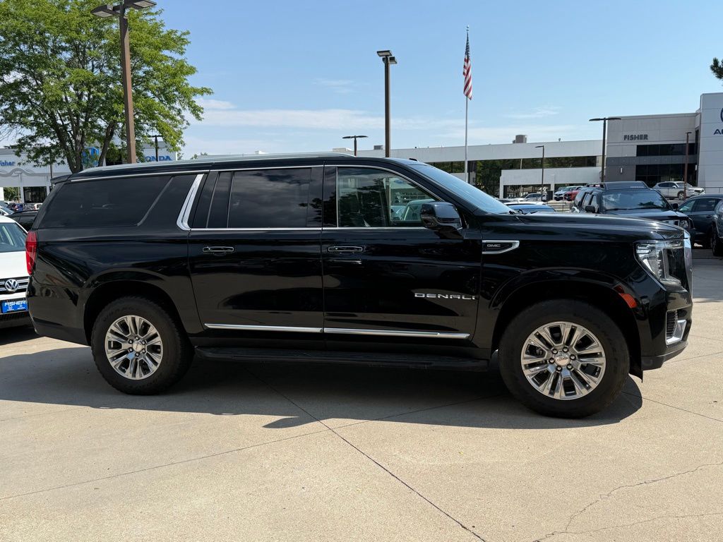 2022 Gmc Yukon XL Denali photo 5