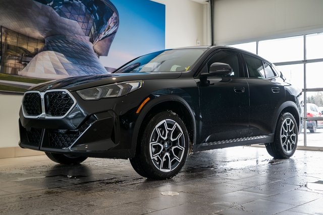 2026 BMW X2 28i's photo